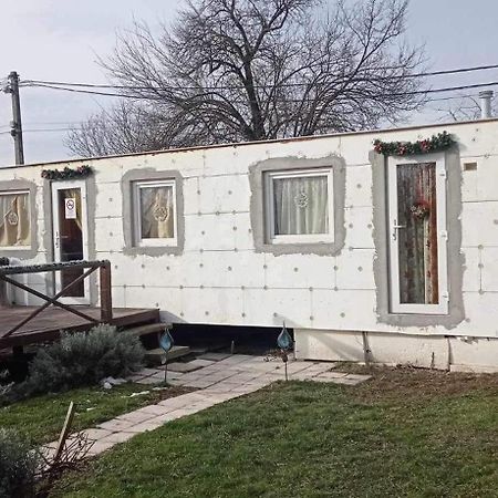 Kupai Apartman Apartment Тисауйварош Екстериор снимка