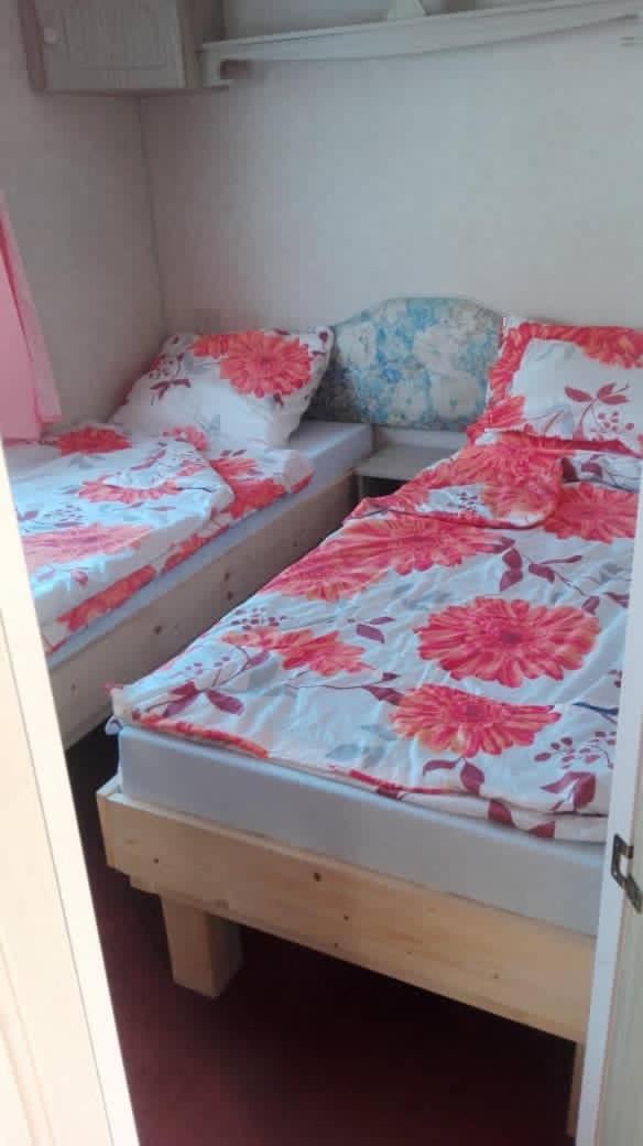 Kupai Apartman Apartment Тисауйварош Екстериор снимка
