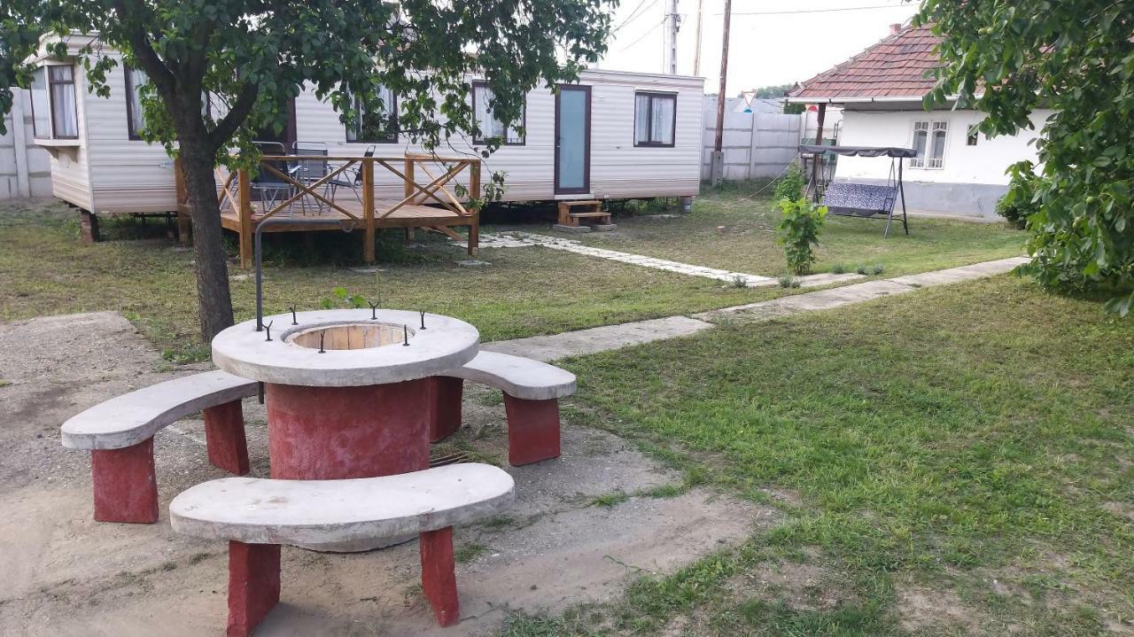 Kupai Apartman Apartment Тисауйварош Екстериор снимка